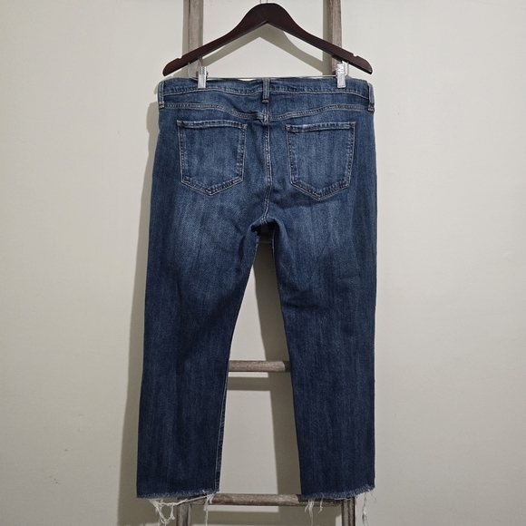 ⭐️40% Off⭐️ Old Navy Boyfriend Jeans - Picture 7 of 13